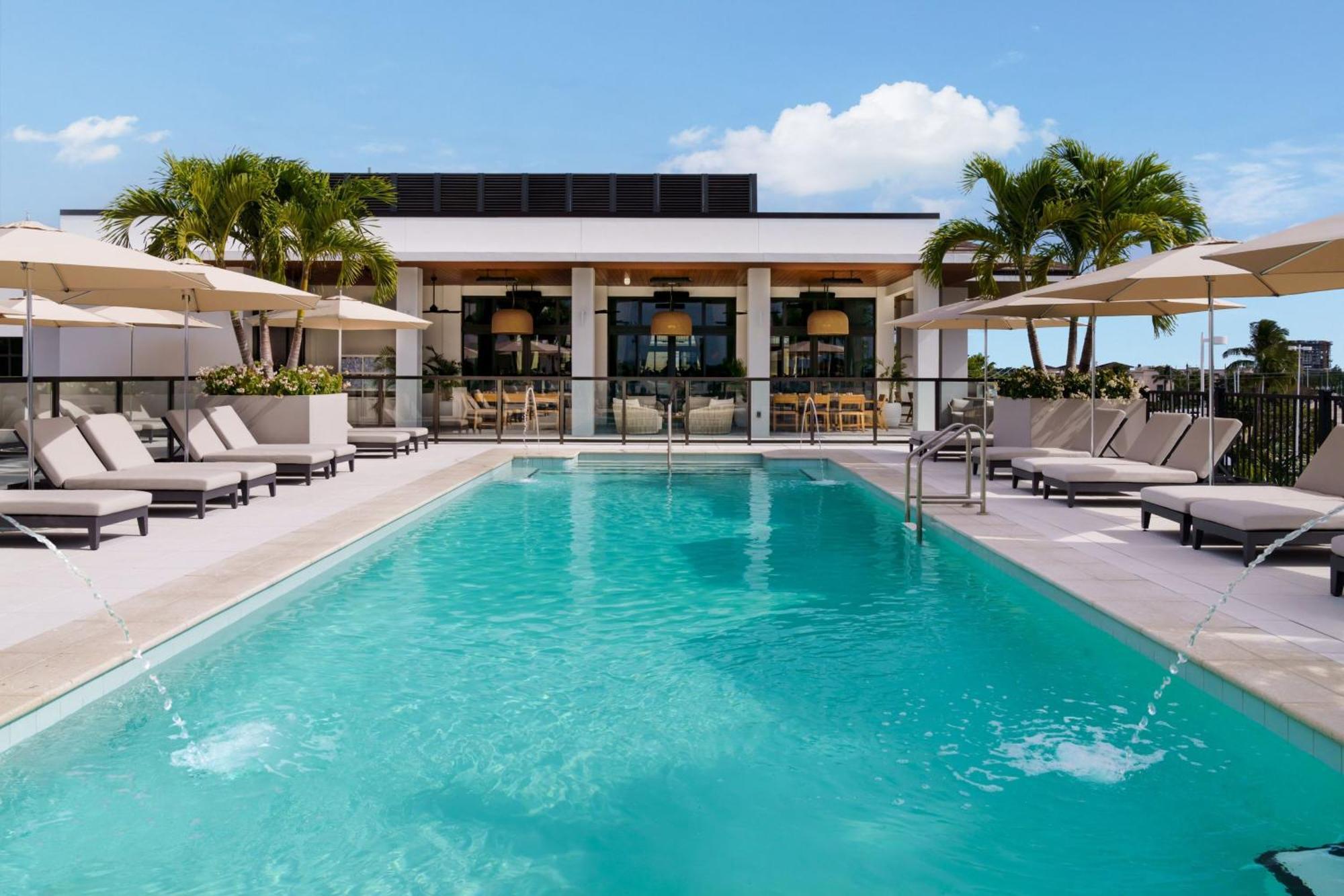 Ac Hotel By Marriott Naples 5Th Avenue ภายนอก รูปภาพ