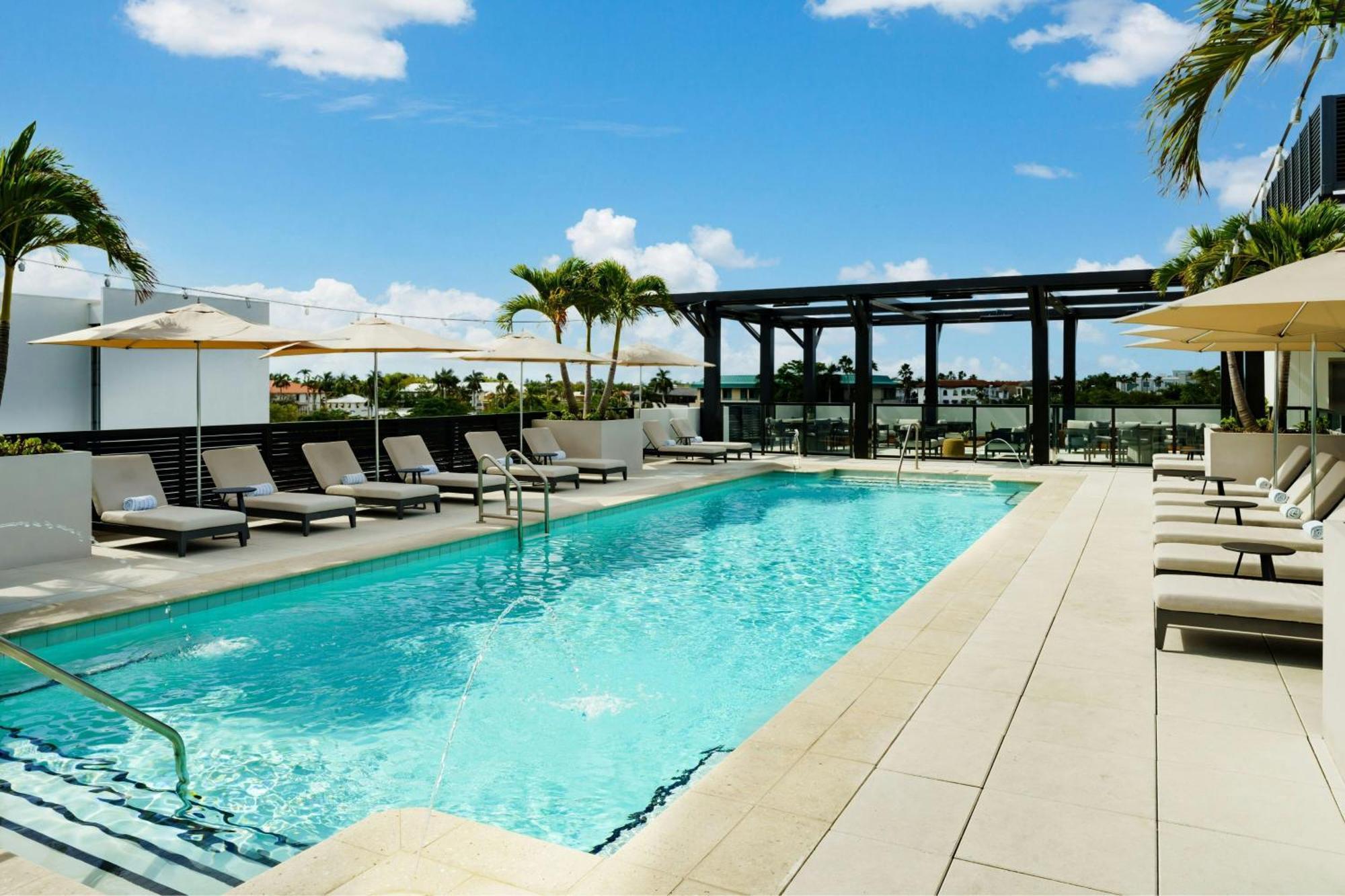 Ac Hotel By Marriott Naples 5Th Avenue ภายนอก รูปภาพ