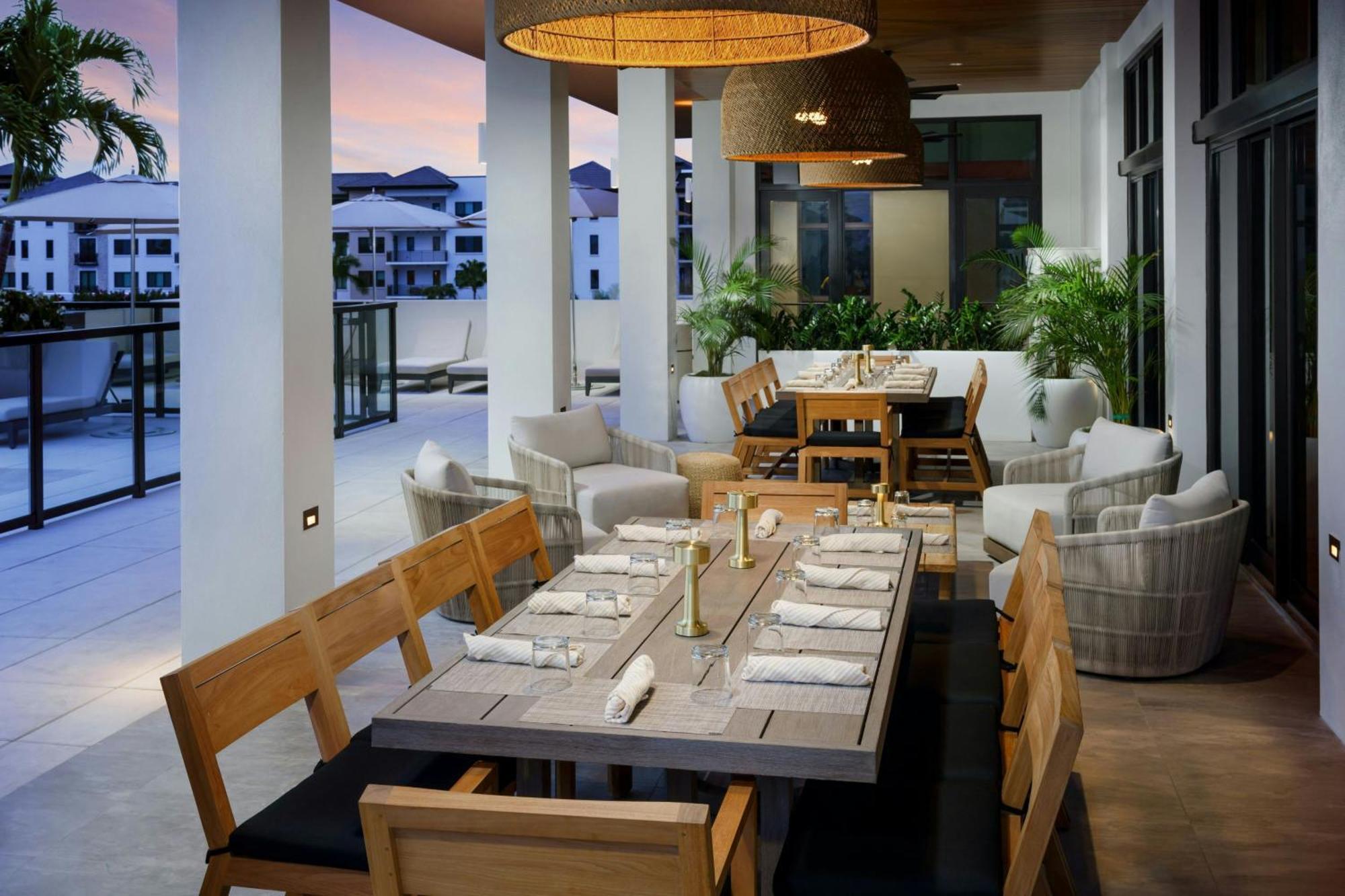 Ac Hotel By Marriott Naples 5Th Avenue ภายนอก รูปภาพ